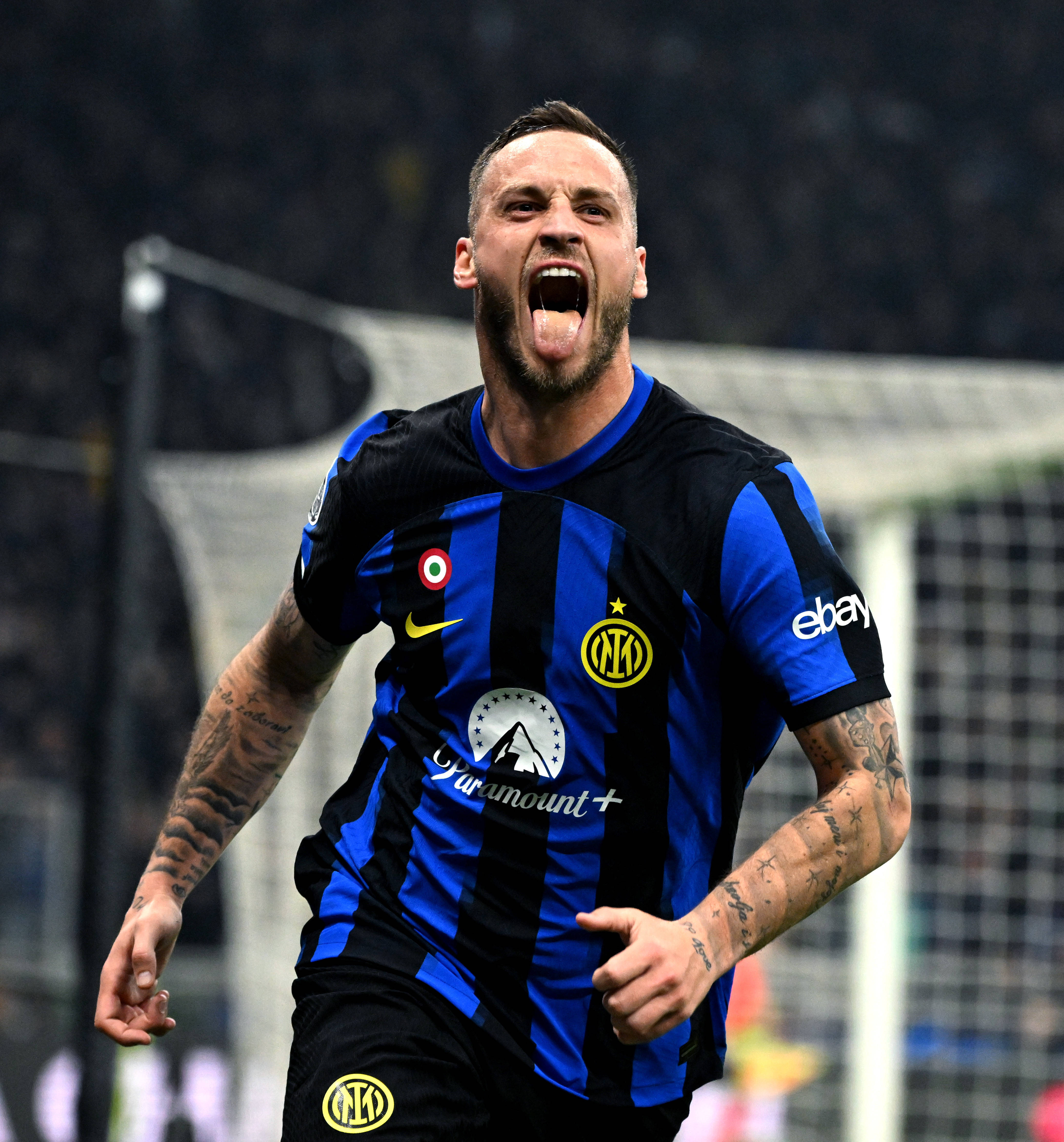 哈维·阿隆索的惊人决定：两天假期背后的深意