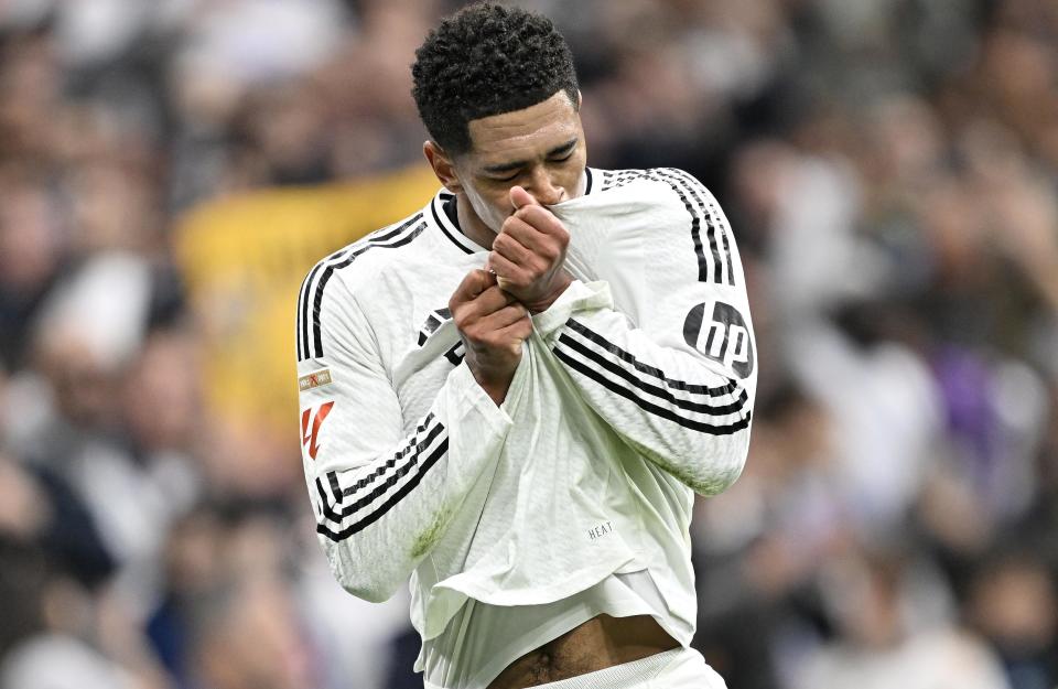 世体：巴萨仍考虑签格里马尔多；坎塞洛、穆尼奥斯也愿意加盟