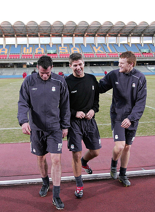 澳超战报：派珀传射、詹姆斯点射，惠灵顿凤凰3-1中央海岸（澳超战况：惠灵顿凤凰3-1擒中央海岸，派珀传射詹姆斯点球建功）