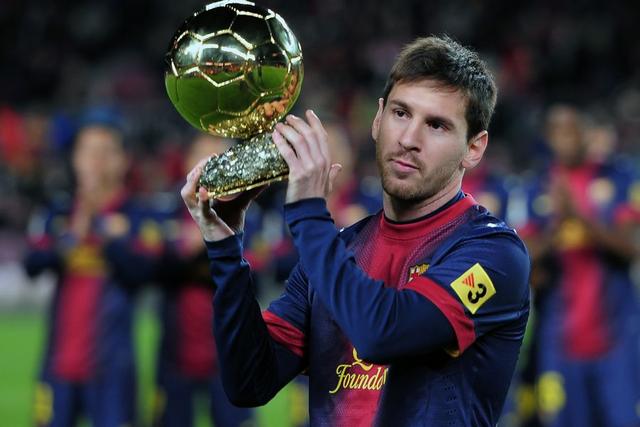 英媒：瓜迪奥拉关注科隆19岁神锋，皇萨仁皆对他展现兴趣（英媒：瓜帅关注科隆19岁锋线新星，皇马巴萨拜仁均有意）