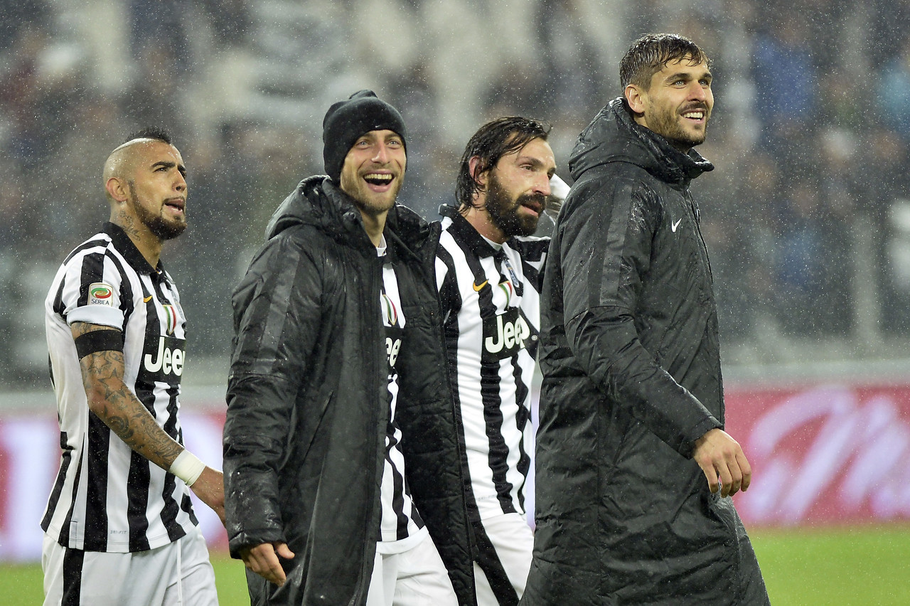 德天空：聚勒、厄兹詹和格罗斯明夏将离队，多特想续约布兰特（德天空：聚勒、厄兹詹、格罗斯预计明夏离队，多特寻求与布兰特续约）