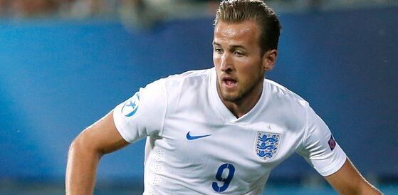 心中充满万分不舍 费雷罗回应与阿卡结束合作（难掩不舍，费雷罗回应与阿卡结束合作）