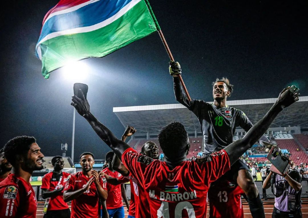 女足玛塔奖候选公布：玛塔千里走单骑领衔，米德马世界波在列