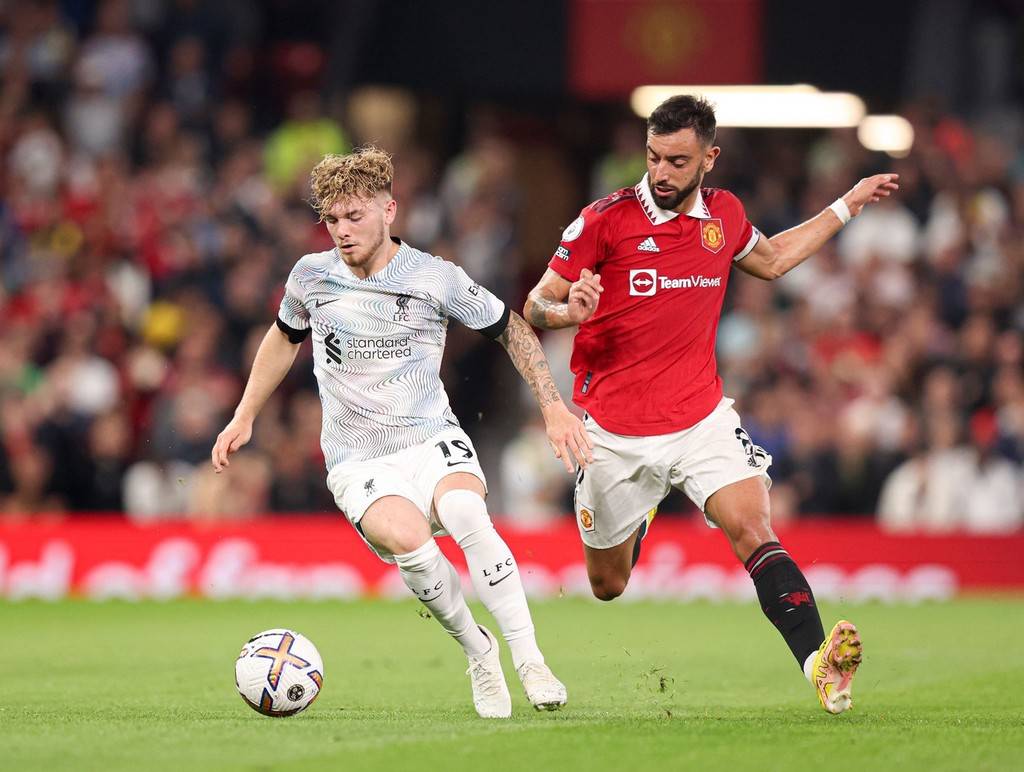 孙颖莎、谷爱凌、郑钦文分别代表中国体育不同模式的成就，展现多样性与进步。